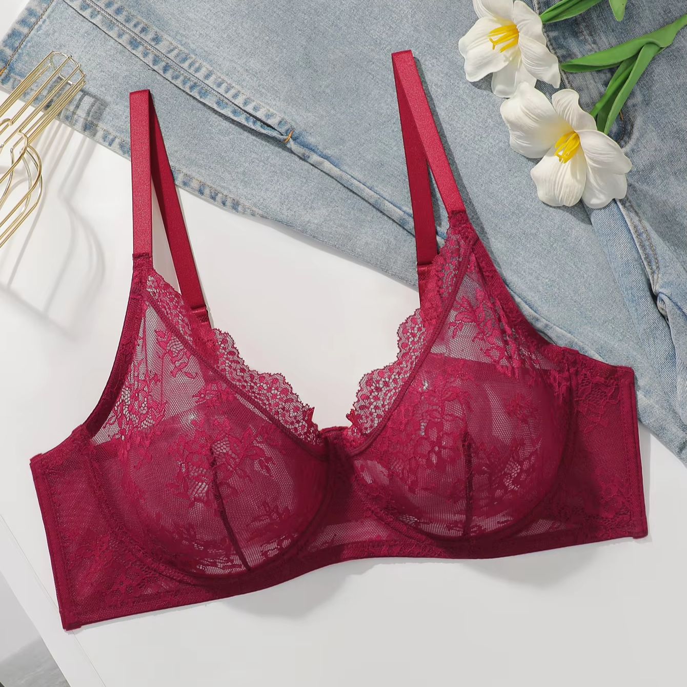 Sujetador de encaje rojo trans - Sheer Mesh Bra reseña y precio